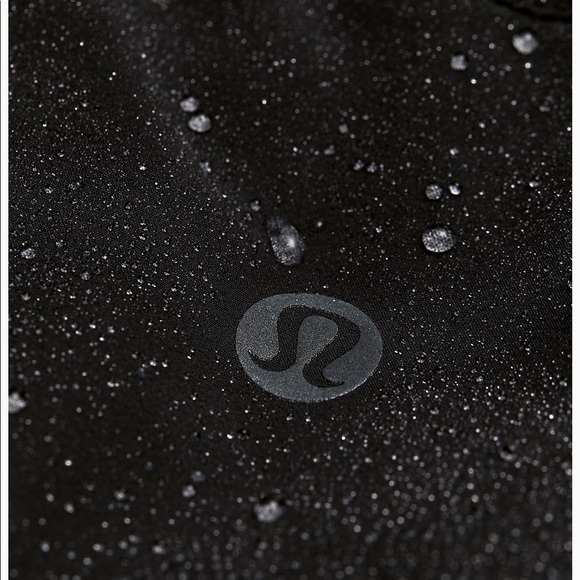 LULULEMON NWT Pack it Up jacket - Picture 6 of 8